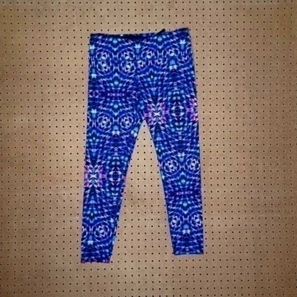 Tuff Athletics womens funky colorful nylon capri leggings M EUC